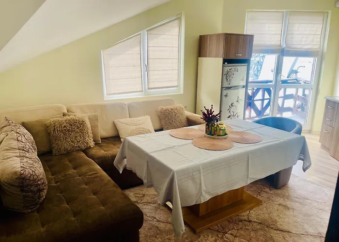 Snow Forest * بوروفتس